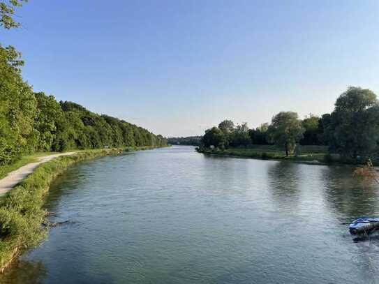 Große Gartenwohnung in außergewöhnlich schöner Parklage am Isarhochufer