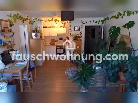 Tauschwohnung: Tausche 2 Zimmer-Whg in Stadtmitte gg günstigere 2 Z-Whg