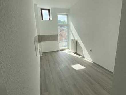 Modernisierte 4-Zimmer-Wohnung mit Balkon in Zweibrücken