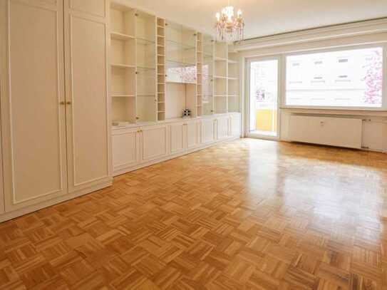 Top-Lage für Singles, Senioren oder auch Flugbegleiter: 1-Zi.-Apartment mit Balkon