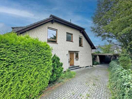 Doppelhaushälfte mit einem Carport in beliebter Lage von Hamm-Rhynern