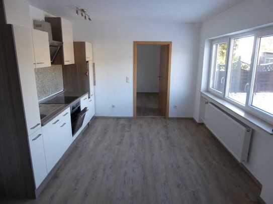 Schöne 2-Zimmer-Terrassenwohnung mit Terrasse und Einbauküche in Waldaschaff