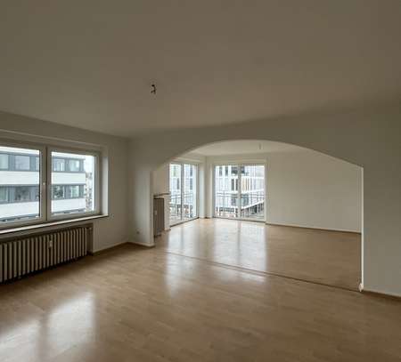 Großzügige 2 Zimmer-Wohnung mit einzigartigem Ausblick