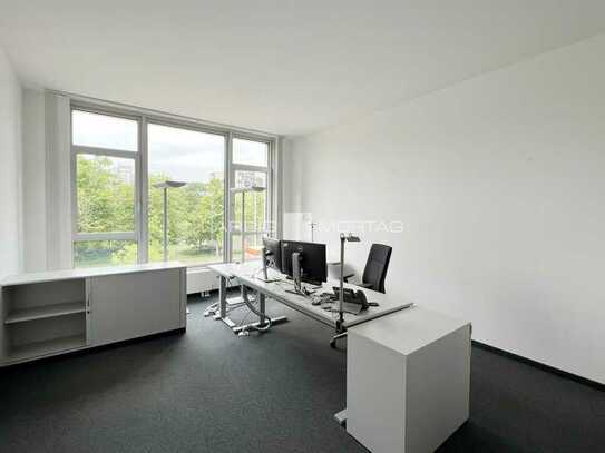 Büroflächen mit Blick auf die Rheinaue