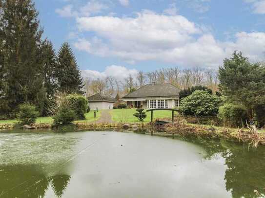 Luxuriös ausgestattete Villa mit Garten und Ausbaupotential in Sackgassenlage in Osterode am Harz