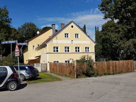 Im Herzen von Oberföhring: Mehrfamilienhaus Sanierungsobjekt * Ensembleschutz * Erbbaurecht