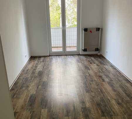 Sehr schöne 3 Zimmer Wohnung mit Balkon!