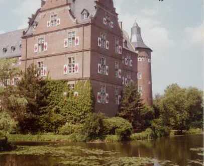 Schlosskeller im exklusiven Schloss Bedburg als Restaurant oder Café zu vermieten