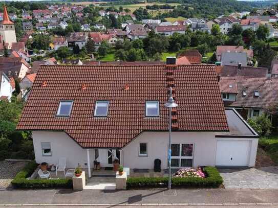 **** Lichtdurchflutete Wohnung in TOP Aussichtslage von Weissach