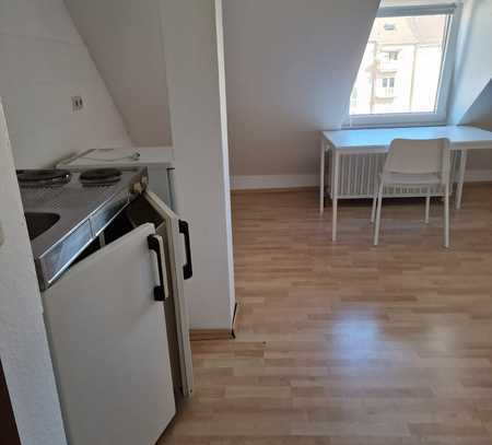 Geschmackvoll möbliertes Miniappartment in Mannheim