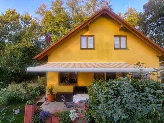 Idyllisches Einfamilienhaus - sonnige Südwestlage direkt am Naturschutzgebiet