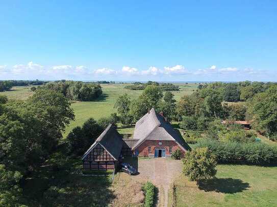 Besonderer Landsitz am Jadebusen... Ideal für Pferde- und Tierhaltung