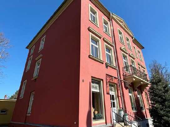 Erstbezug im Dachgeschoss: tolle 4-Zi.-Whg. mit Balkon | Wanne+Dusche