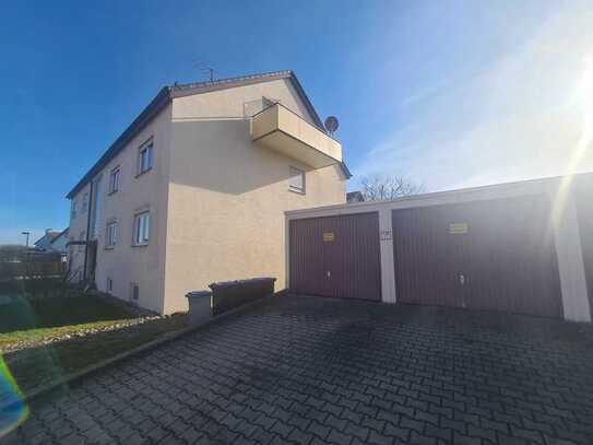 Renovierte 2 Zimmerwohnung mit Gartenanteil in Erkenbrechtsweiler