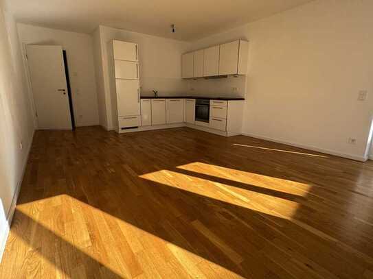 Komfortable 2-Zimmer-Wohnung mit Terrasse und moderner Einbauküche
