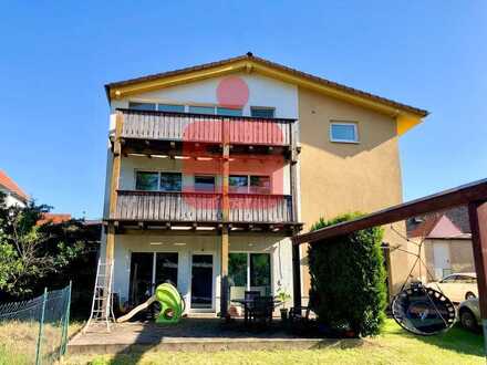 großzügiges Einfamilienhaus in angenehmer Feldrandlage