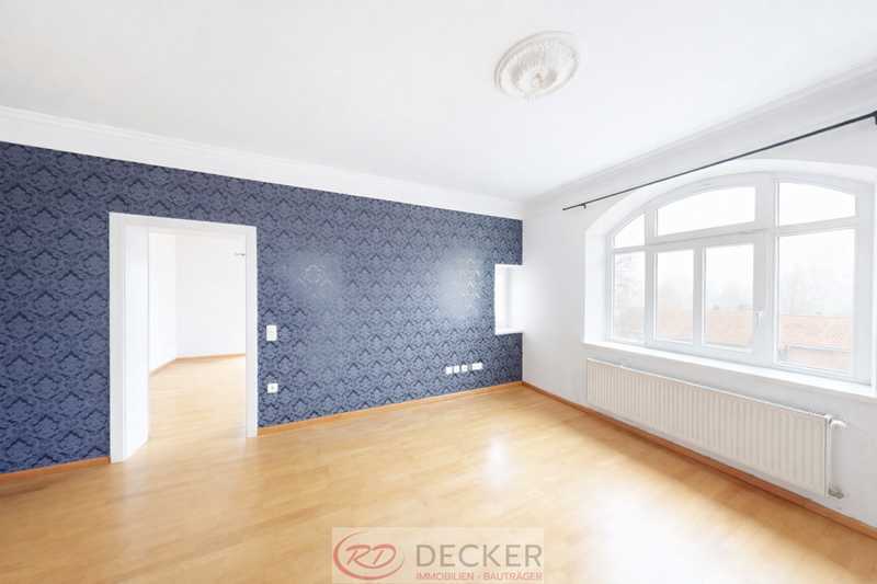                                                               Stilvoll wohnen im kleinen Mehrparteienhaus ++Decker Immobilien++                                                       in Velden (Nürnberger Land)