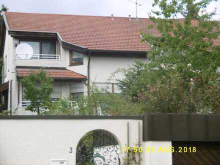Wohnen und Wohlfühlen in bester Wohn- und Aussichtslage von Stuttgart-Bad Cannstatt/Memberg