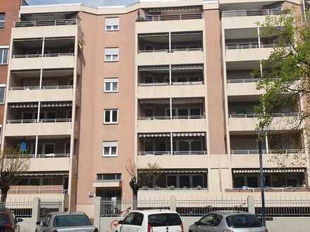 Zentrale Innenstadt-Lage! Gepflegte 2,5-Zimmer-Eigentumswohnung