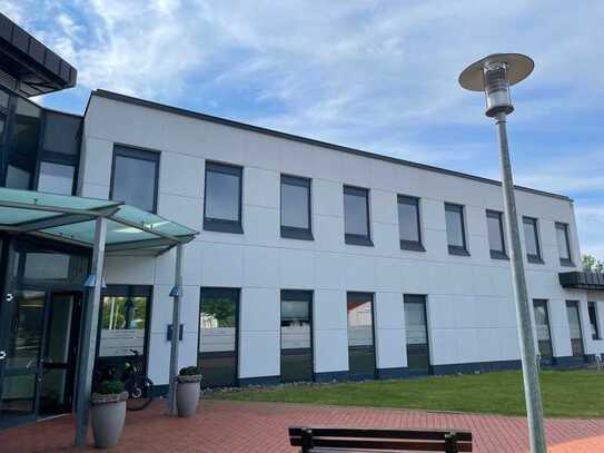 Büro & Praxisräume direkt an der B1 in Hameln