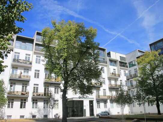 PARAGON APARTMENTS - Ruhiges Maisonette-Studio mit Einbauküche mittendrin in Prenzlauer Berg