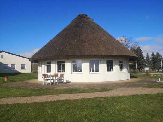 Außergewöhnliches Ferienhaus mit Boddenblick im Norden der Insel Rügen