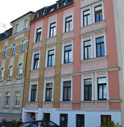 Schöne 2-Zimmer-Wohnung mit großem Balkon in Plauen