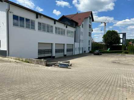 Halle mit Außenfläche zu vermieten in Lonsee-Luizhausen, an der B10