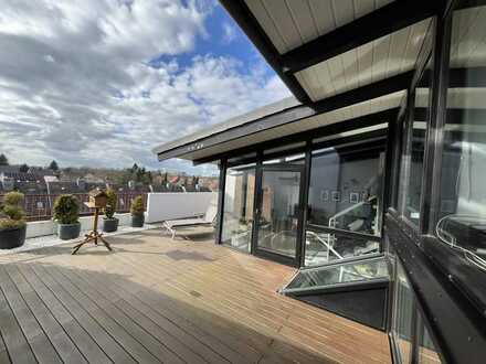 Über den Dächern Gifhorns: Exklusives Split-level-Penthouse mit Kamin, Dachgarten, Loggien + Garage