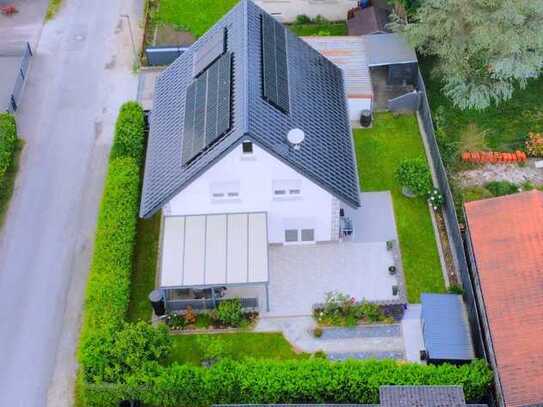 Alternative zum Neubau: Freistehendes Energieeffizienzhaus mit Garten in familiärer Lage von Löhne