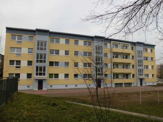 3 Räume mit Balkon im Stadtzentrum