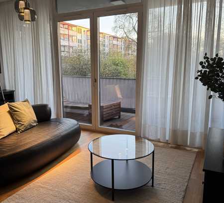 Moderne möblierte 2-Zimmer-Whg mit Balkon und Einbauküche in Berlin-Fennpfuhl