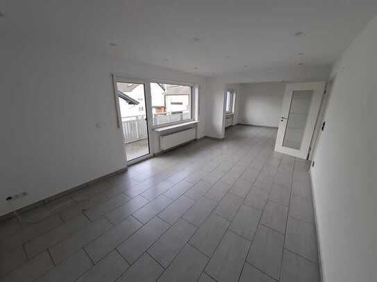 Helle und moderne 4,5-Raum-Wohnung mit tollem Balkon in Bammental Reilsheim