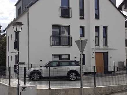 TOP - Moderne & sehr hochwertige 4-Zi-Whg im OG mit großem Balkon / EBK in Weilersbach