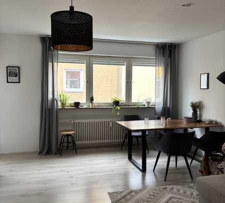 Freundliche 3-Zimmer-Wohnung mit Balkon und EBK in Nürnberg