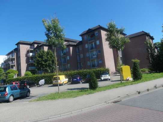 *** Schöne *** 1 Zi.- Apartment (69) mit Aufzug, in beliebter Lage für S T U D E N T E N