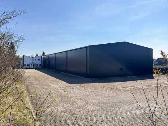 Stützenfreie Halle * 8 t Kran * A 81 (5 km) * Freilager