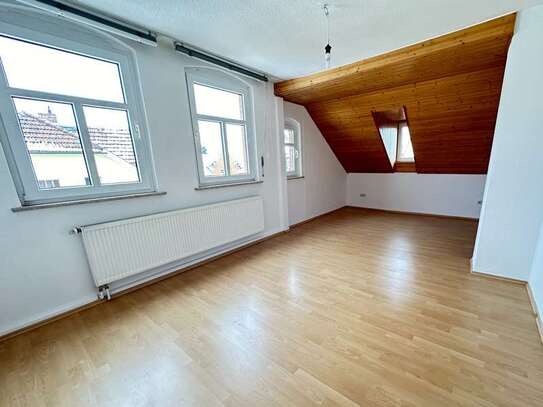 ++RESERVIERT++ Gepflegte 5-Zimmer-Wohnung - Neustadt b. Coburg