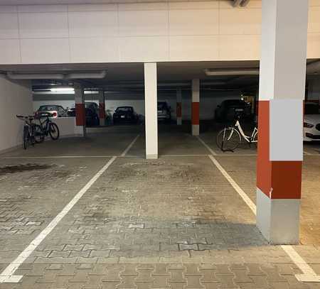 Tiefgarage Stellplatz