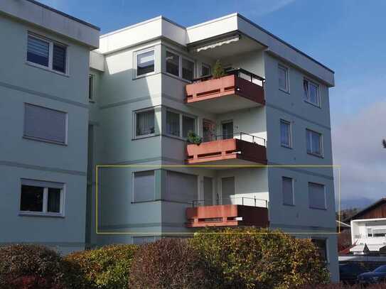 Schöne neu renovierte 3-Zimmer-Wohnung mit Balkon, ruhige Lage in Wehr, gehobene Ausstattung