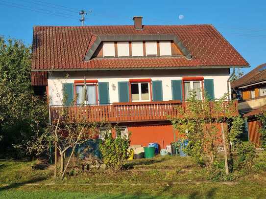 Günstiges, saniertes 7-Raum-Einfamilienhaus in Dornhan