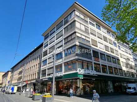 ZENTRALE BÜROFLÄCHEN ZWISCHEN PLANKEN & Q6 Q7