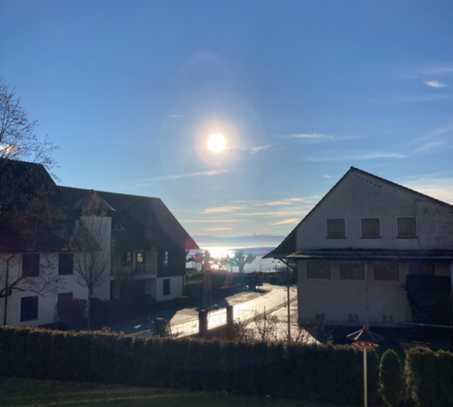 Schöne 4 Zimmer Wohnung mit Seeblick in ruhiger Lage von Hagnau