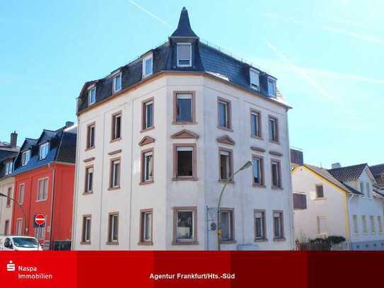 Frankfurt-Heddernheim! Mieterfreies Mehrfamilienhaus - Altbau - mit ca. 298 m² Wohnfläche.