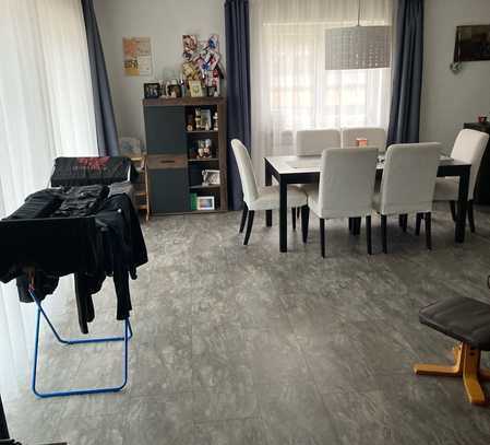 zwei zimmer erdgeschosswohnung 65qm in gerzen