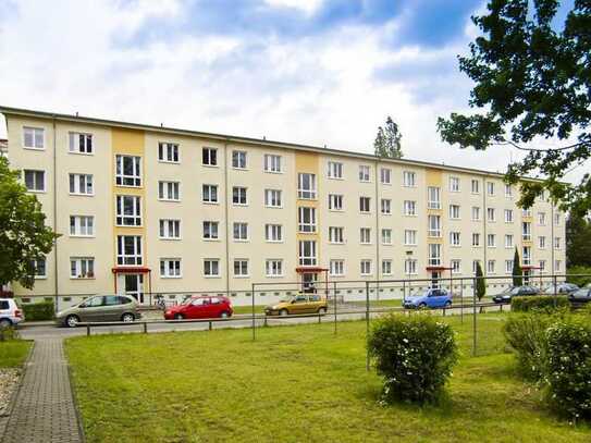 Wohnen am Rande der Stadt - 3-Raumwohnung mit Balkon im WK 6