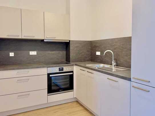 2,5 Zi. Apartment mit EINBAUKÜCHE in Hannover Kronsrode: Loggia, Fußbodenheizung, Lift, Tiefgarage