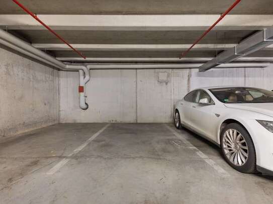 Tiefgaragenstellplatz zu vermieten - ab sofort