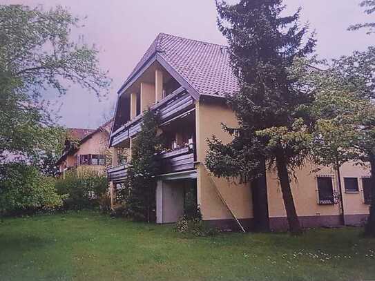 Sonnige 2-Zimmer-Wohnung mit Terrasse in Unterlengenhardt