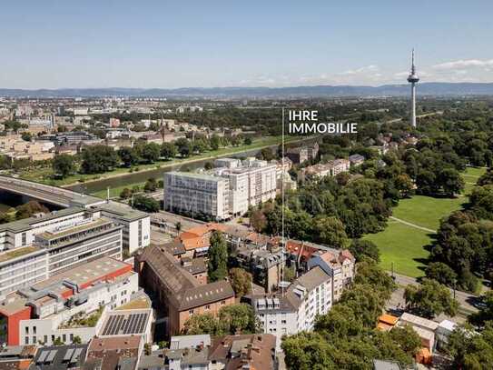 Im beliebten Theaterviertel - Helle Stadtwohnung mit Sonnen-Loggia!!